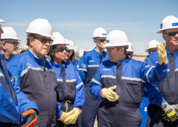 Phoenix invierte 800 millones de dólares en Neuquén y refuerza su apuesta en el petróleo