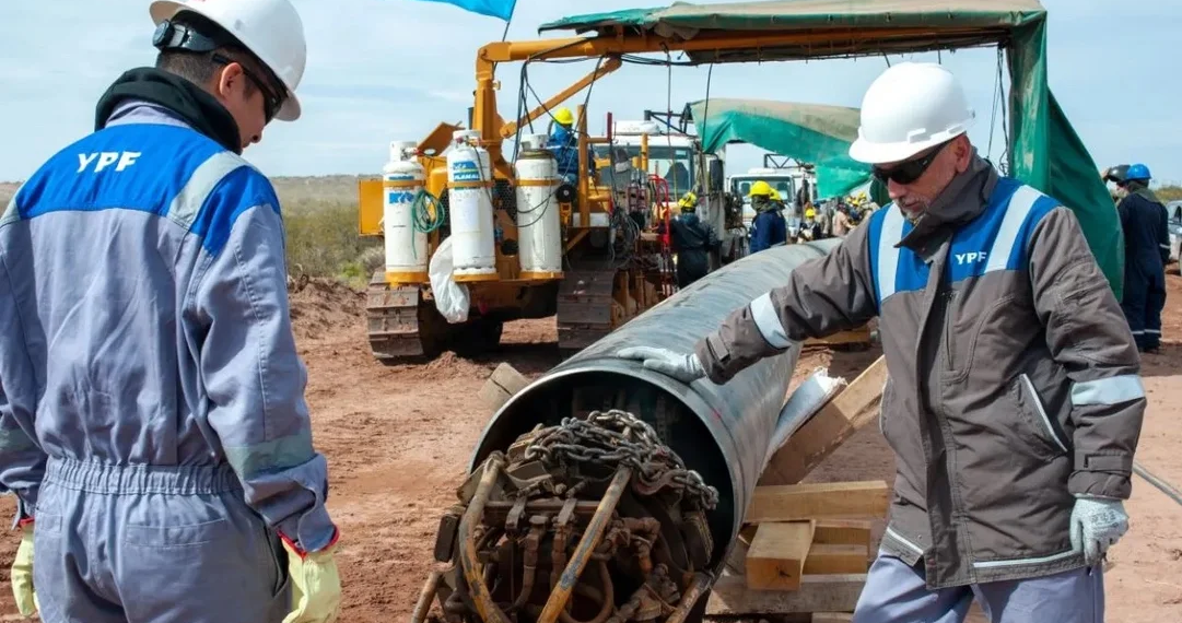 YPF adquiere activos de ExxonMobil en Vaca Muerta y concluye su desinversión en Brasil