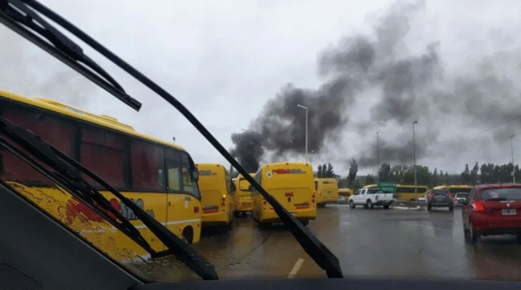 Cortes de ruta y bloqueos en yacimientos: tensión en el sector petrolero por conflictos laborales