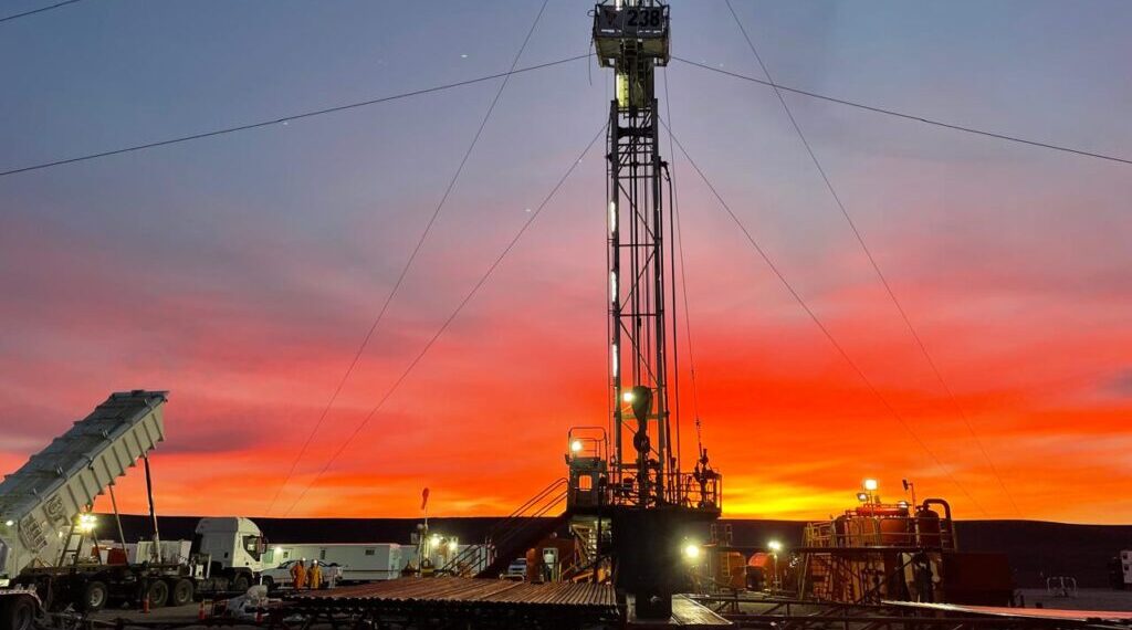 Jorge Ávila pidió que los equipos de AESA pasen a Petrominera para evitar el desmantelamiento petrolero en Chubut