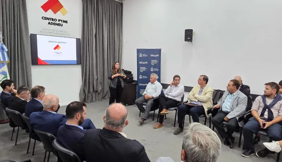 Santa Fe y Neuquén firman un acuerdo para potenciar el desarrollo industrial en Vaca Muerta