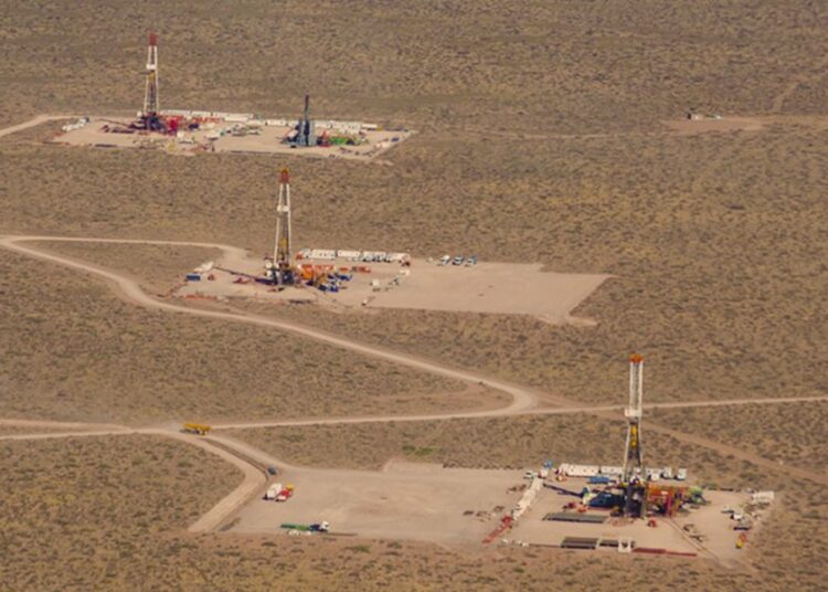 Neuquén licitará 15 nuevas áreas petroleras en Vaca Muerta y busca atraer inversores internacionales